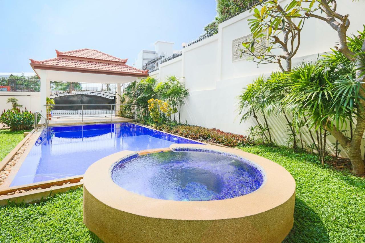 Avoca Pool Villas Паттайя Экстерьер фото